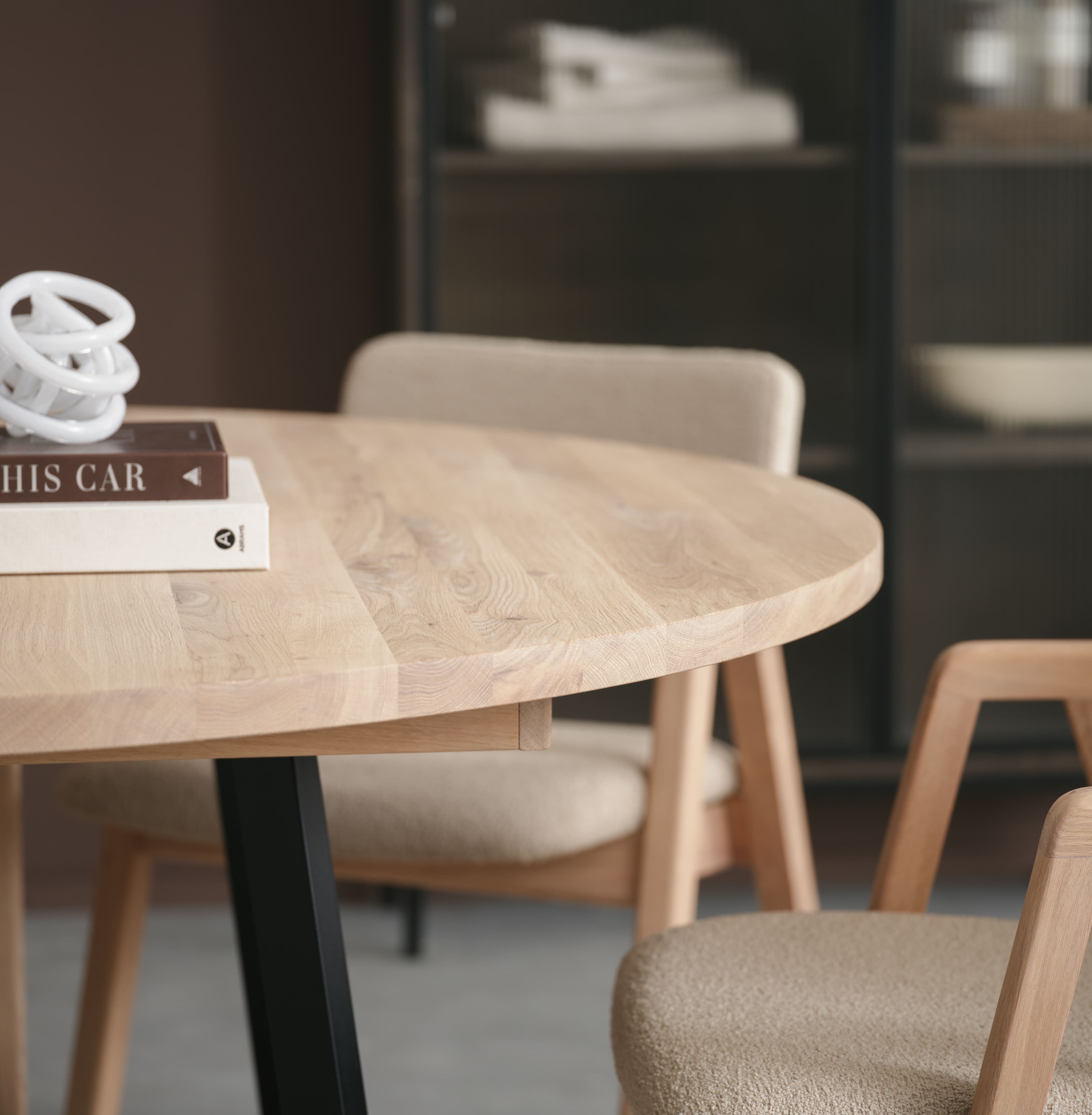 Boston spisebord i heltre